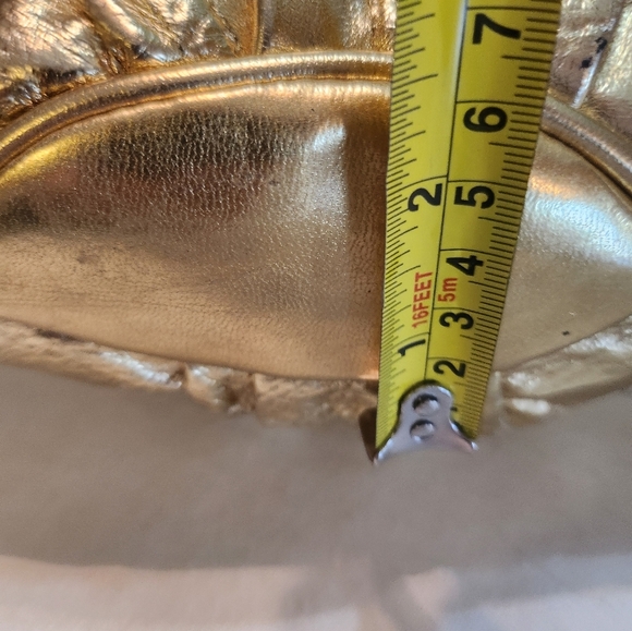 Splendid Metallic Gold Crossbody Bag EUC - Picture 9 of 15